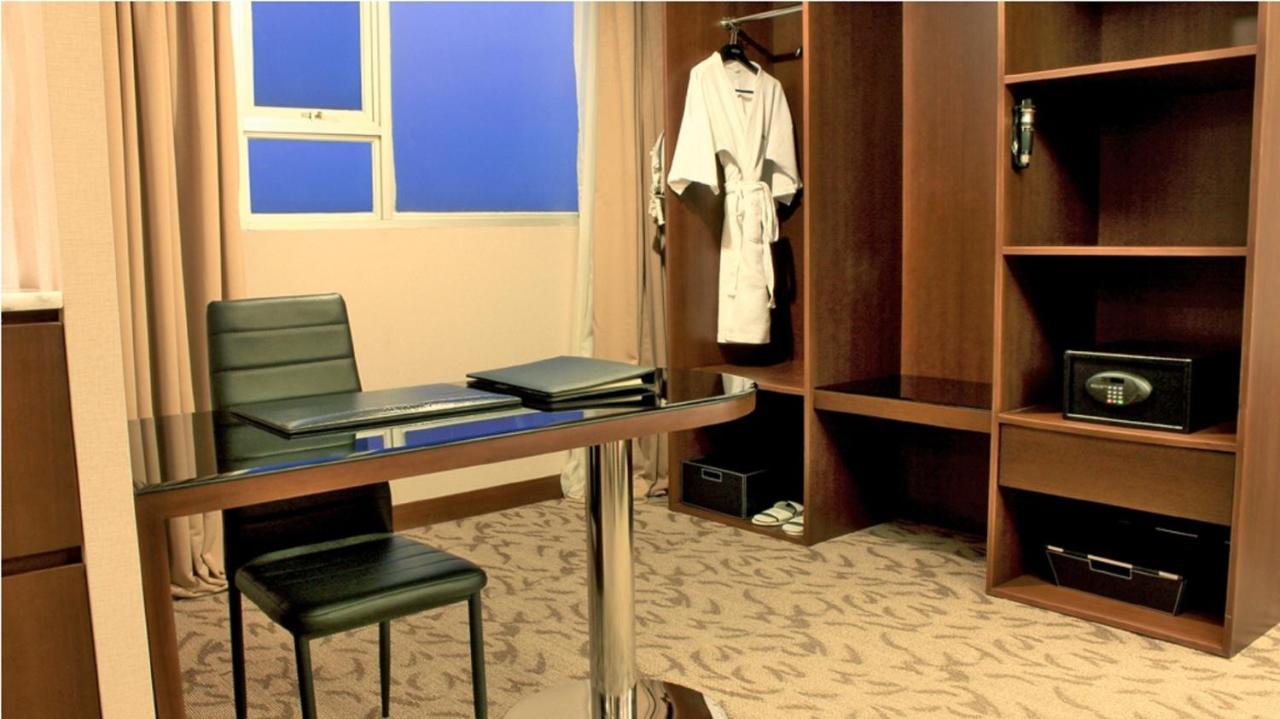 Aston Pluit Hotel & Residence Jakarta Kültér fotó